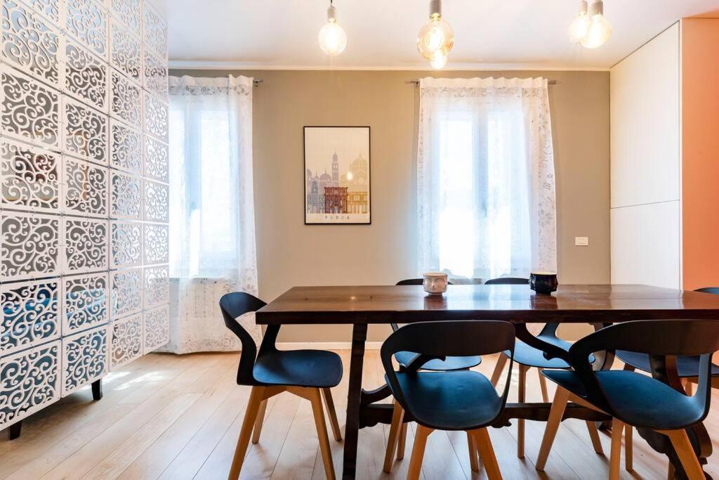 Enjoyhome - Appartamento Di Pregio Con Garage بادوفا المظهر الخارجي الصورة